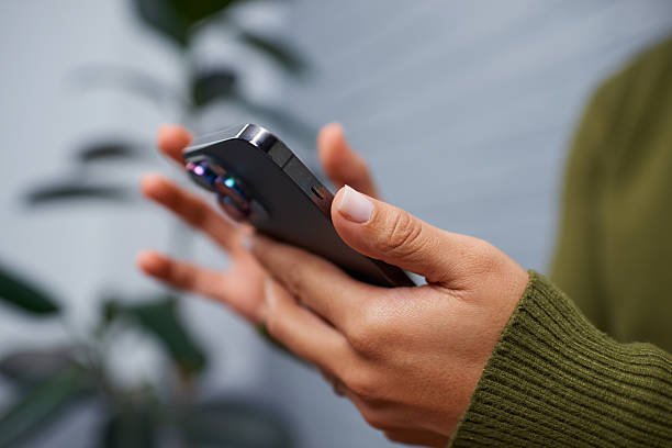 How to change iPhone from dark mode